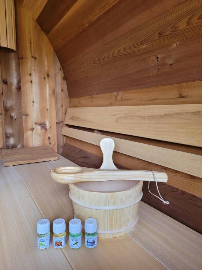 Retro Chic Wellness Met Hottub & Sauna Ewijk 外观 照片